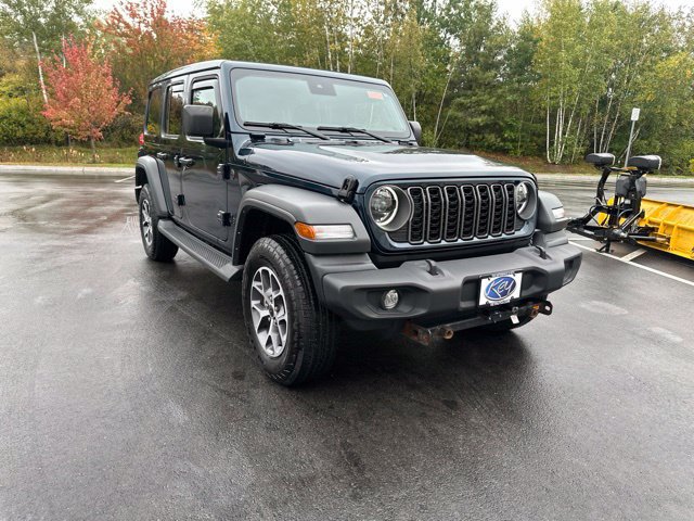 Used 2025 Jeep Wrangler Unlimited Sport AWD/4WD image 7
