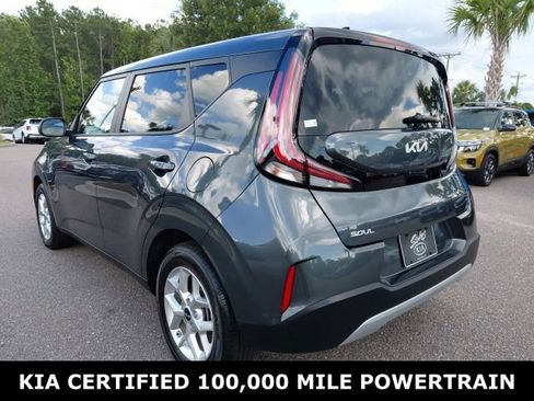 Certified 2025 Kia Soul LX FWD image 7