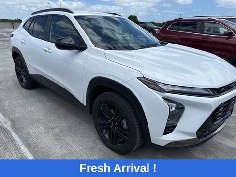 Used 2024 Chevrolet Trax ACTIV image 14