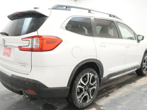Used 2026 Subaru Ascent Limited image 8