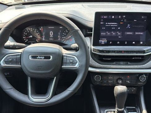 Certified 2023 Jeep Compass Latitude AWD/4WD image 28