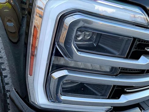 Used 2025 Ford F250 Platinum w/ Platinum Plus Package image 26