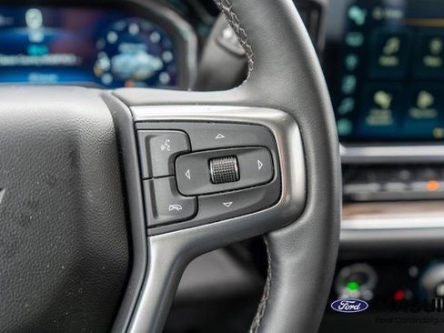 Used 2023 Chevrolet Silverado 1500 LT image 20