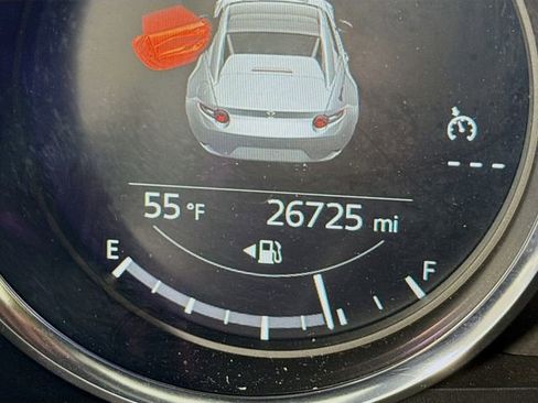 Used 2017 MAZDA MX-5 Miata RF Grand Touring image 12