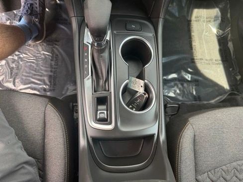 Used 2024 Chevrolet Equinox LT w/ Driver Convenience Package AWD/4WD image 22