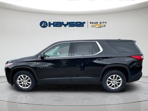 Certified 2019 Chevrolet Traverse LS FWD image 4