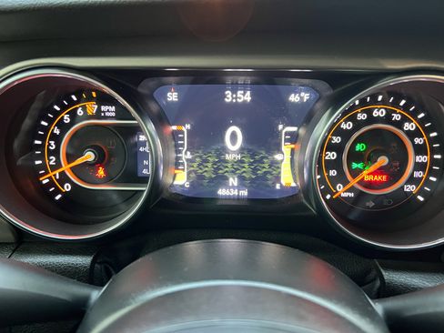 Used 2021 Jeep Wrangler Unlimited Sport image 24