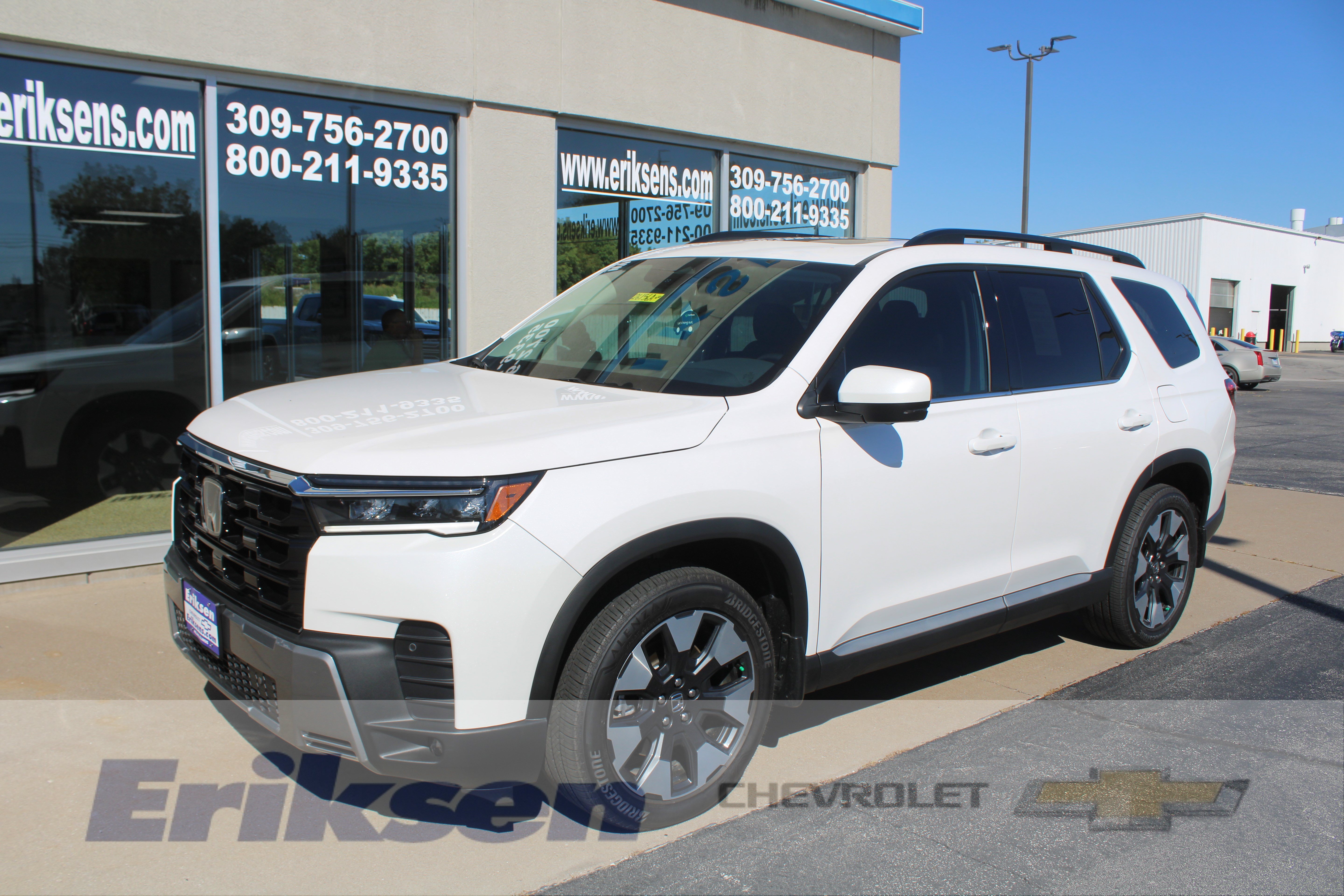 Used 2026 Honda Pilot Elite image 1