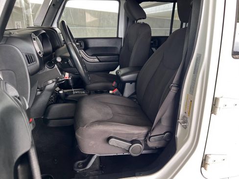 Used 2017 Jeep Wrangler Unlimited Sport w/ Quick Order Package 24S image 12