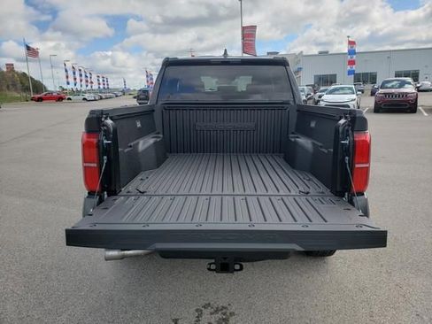 New 2026 Toyota Tacoma TRD Off-Road AWD/4WD image 7