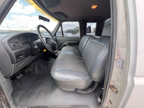 Used 1993 Ford F150 XL image 36