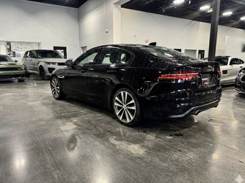 Used 2020 Jaguar XE S image 2