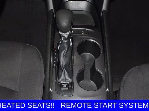 Used 2024 Chevrolet Malibu LT FWD image 23