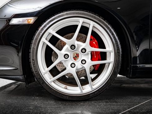 Used 2009 Porsche 911 Carrera S image 12