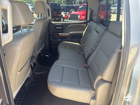 Used 2017 Chevrolet Silverado 1500 LTZ AWD/4WD image 12