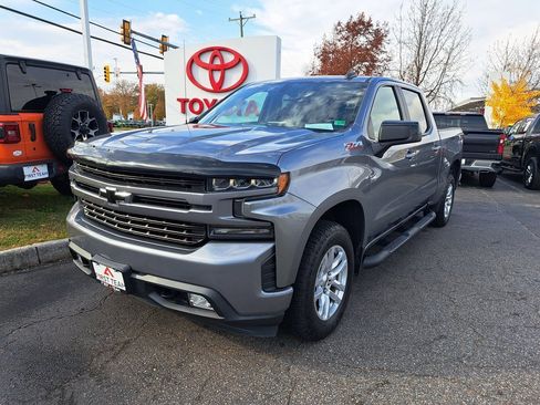 Used 2019 Chevrolet Silverado 1500 RST w/ All-Star Edition image 2