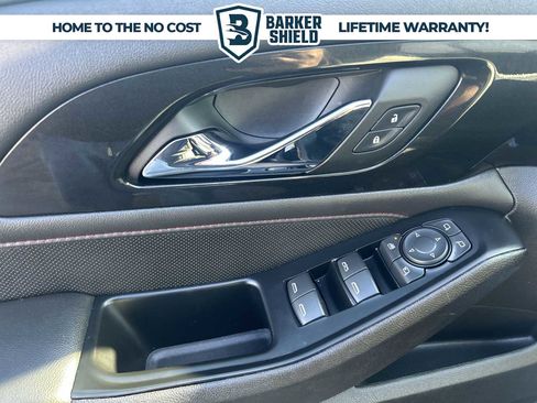 Used 2023 Chevrolet Traverse RS w/ LPO, Floor Liner Package image 23