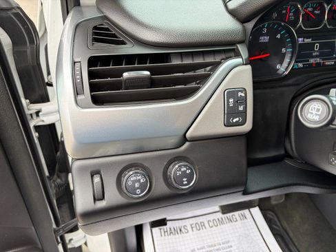 Used 2015 Chevrolet Tahoe LT AWD/4WD image 11