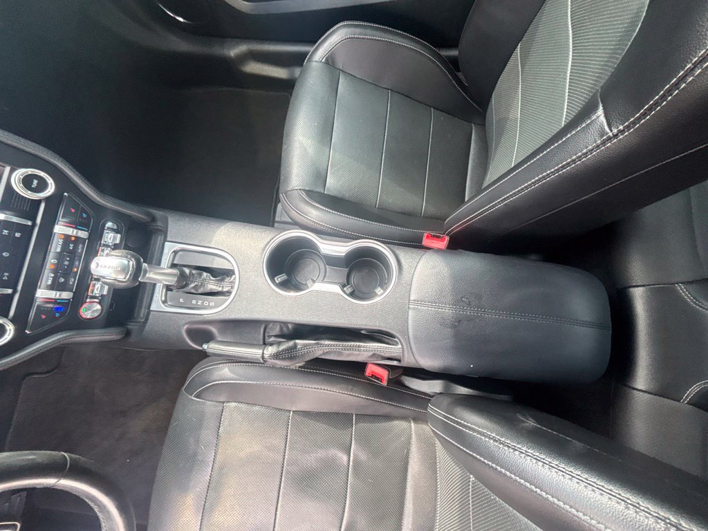 Used 2020 Ford Mustang GT Premium w/ GT Performance Package RWD image 15