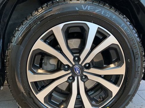 Used 2019 Subaru Forester Limited image 28