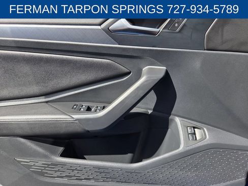 Used 2024 Volkswagen Jetta SE FWD image 24