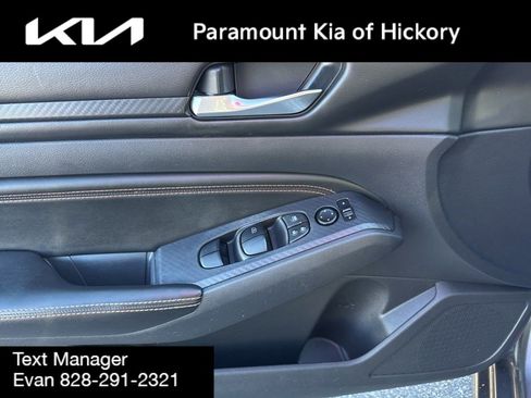 Used 2019 Nissan Altima 2.5 SR w/ SR Premium Package image 17