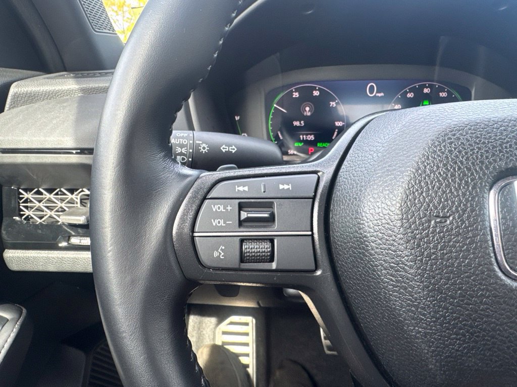 Certified 2025 Honda Accord Sport image 28