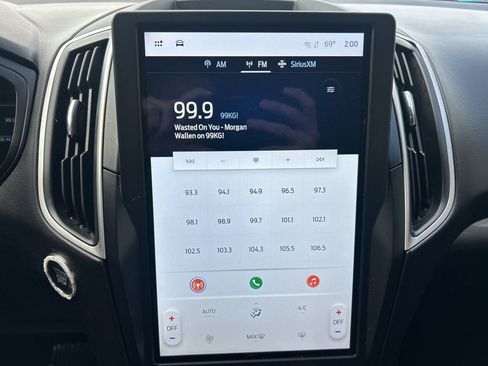 Used 2024 Ford Edge SE w/ Black Appearance Package image 24