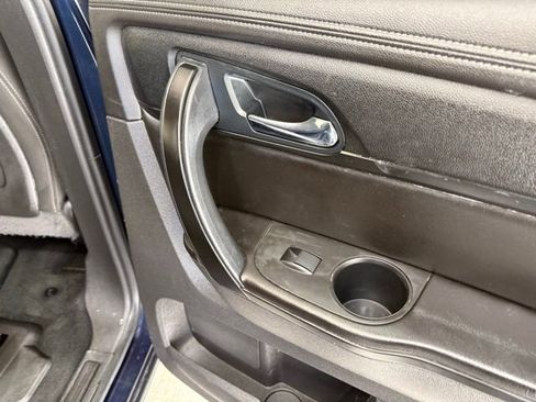 Used 2016 Chevrolet Traverse LT image 26