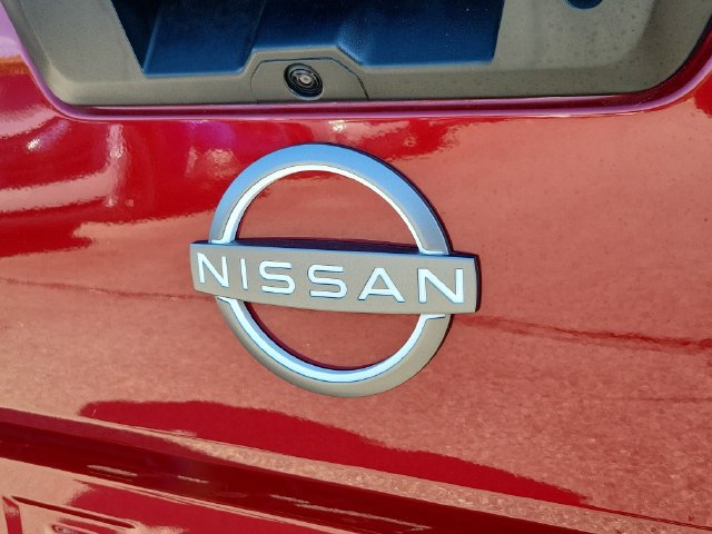 Used 2025 Nissan Frontier SV w/ SV Convenience Package RWD image 7
