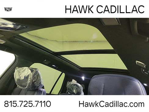 New 2026 Cadillac Vistiq Premium Luxury AWD/4WD image 13
