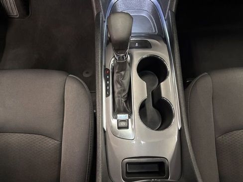 Used 2023 Chevrolet Malibu LT FWD image 17