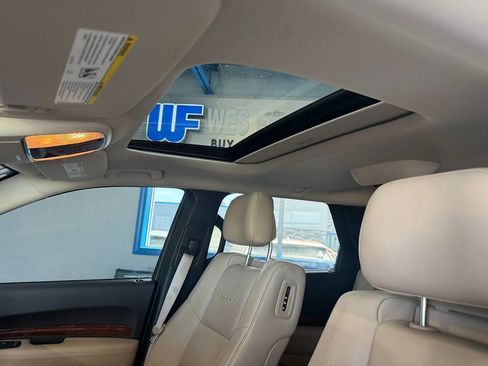 Used 2015 Dodge Durango Citadel w/ Technology Group AWD/4WD image 16