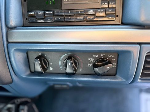 Used 1994 Ford F350 2WD SuperCab DRW image 39