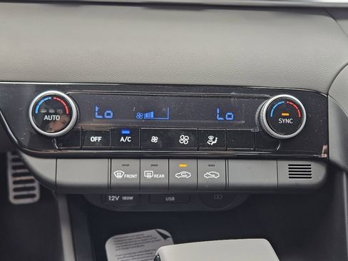 New 2026 Hyundai Elantra Sport FWD image 18