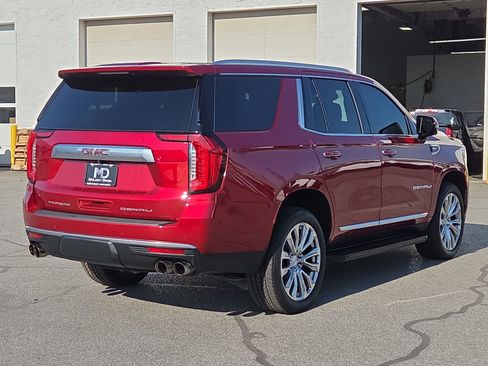 Certified 2024 GMC Yukon Denali image 5