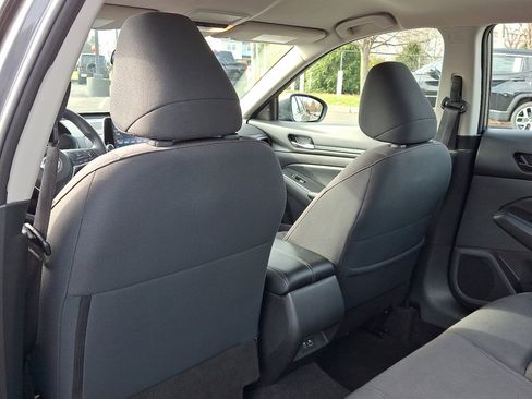 Used 2024 Nissan Altima 2.5 SV image 21