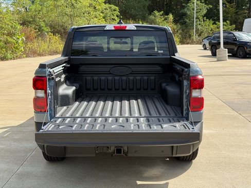 New 2026 Ford Maverick Lariat w/ Black Appearance Package image 41