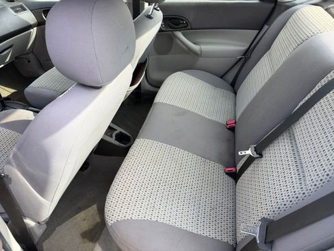 Used 2006 Ford Focus S image 11
