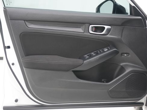 Used 2023 Honda Civic LX image 14