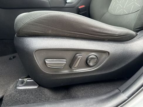 Used 2023 Toyota 4Runner SR5 Premium w/ Moonroof Package AWD/4WD image 18