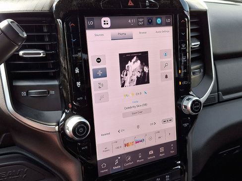 New 2026 RAM 2500 Big Horn AWD/4WD image 12
