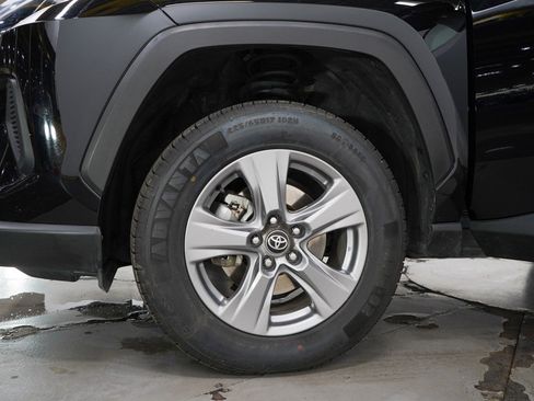 Used 2024 Toyota RAV4 XLE image 31