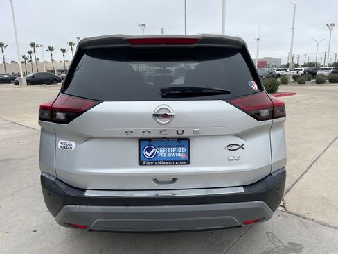 Certified 2021 Nissan Rogue SV FWD image 4