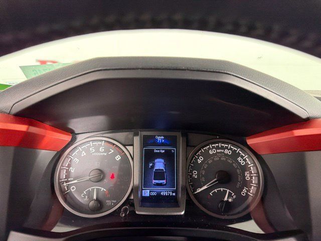 Used 2019 Toyota Tacoma TRD Off-Road AWD/4WD image 26