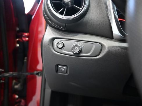 Used 2023 Chevrolet Blazer LT image 24