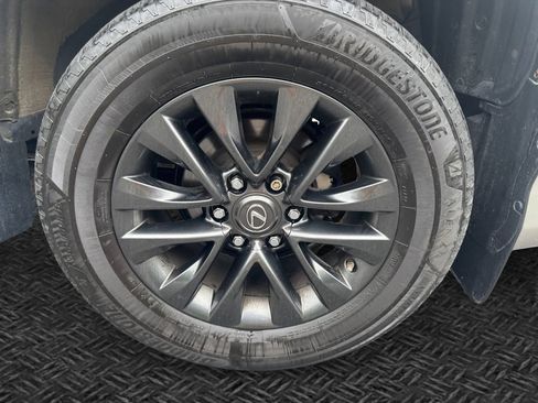 Used 2022 Lexus GX 460 Premium w/ Premium Plus Package AWD/4WD image 11