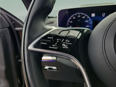 Certified 2023 Mercedes-Benz S 500 4MATIC image 19