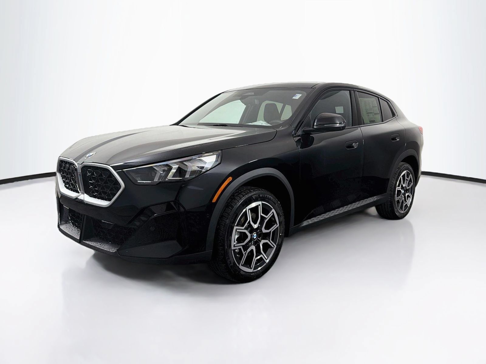 New 2026 BMW X2 xDrive28i w/ Technology Package AWD/4WD image 3