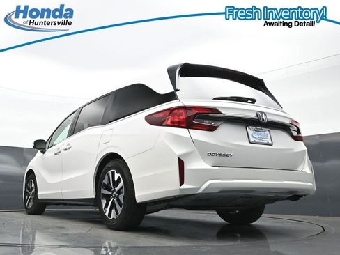Used 2026 Honda Odyssey EX-L image 44